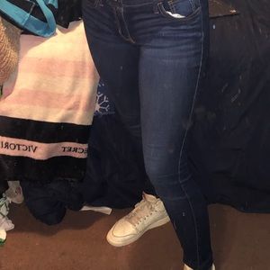 hollister dark wash jeans